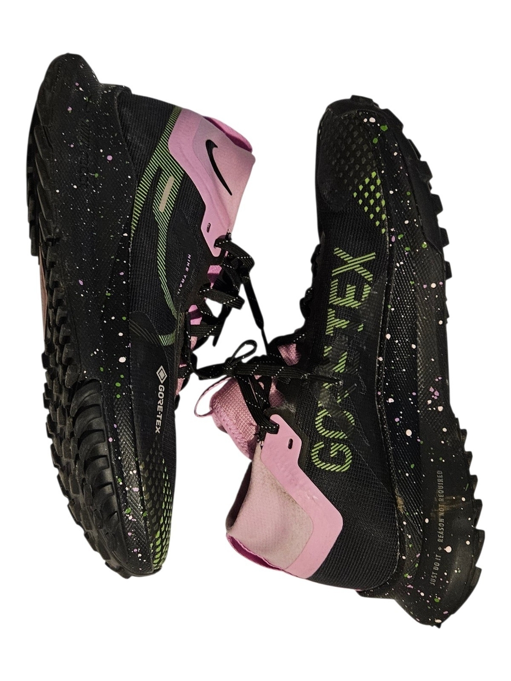 Nike Women's React Pegasus Trail 4 GORE-TEX sneakers, Size 9 women's
